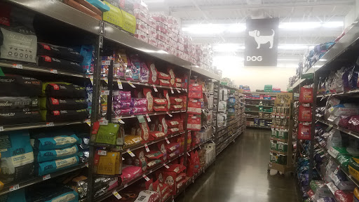 Pet Supply Store «Pet Supplies Plus», reviews and photos, 9 Waukegan Rd, Deerfield, IL 60015, USA