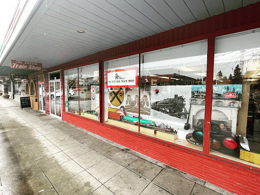 Electric Train Shop, 625 SW 152nd St, Burien, WA 98166, USA, 