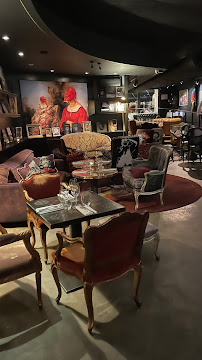 Atmosphère du Restaurant français Renoma Café Gallery à Paris - n°3