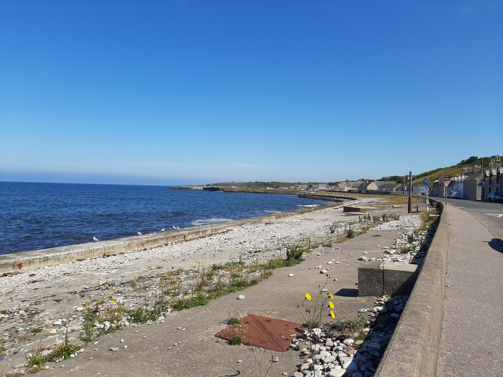 Φωτογραφία του Portgordon Beach και η εγκατάσταση