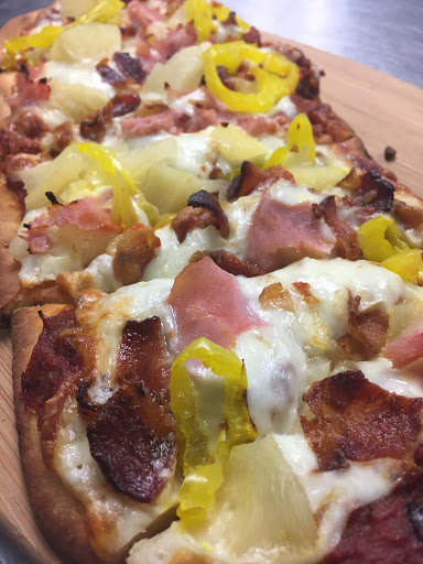 Restaurant «The Corner Bistro & Catering», reviews and photos, 200 Fountain Trce, Poquoson, VA 23662, USA