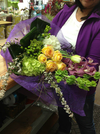 Florist «Classics Flowers and Confections», reviews and photos, 10069 Valley View St, Cypress, CA 90630, USA