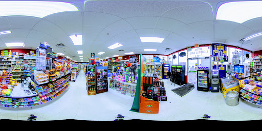 Liquor Store «Royal Liquor & Wine», reviews and photos, 1015 N Randall Rd, Elgin, IL 60123, USA