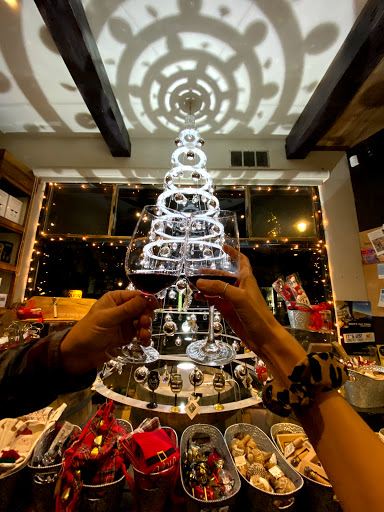 Wine Store «Uncorked The Wine Shop», reviews and photos, 302 Pier Ave, Hermosa Beach, CA 90254, USA