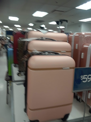 Department Store «Marshalls», reviews and photos, 11239 Ventura Blvd, Studio City, CA 91604, USA