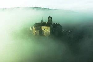 Loket Castle image