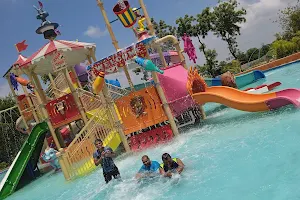Fun valley water park. image