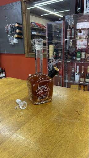 Liquor Store «Y Liquor & Cigar», reviews and photos, 346 MO-291, Liberty, MO 64068, USA