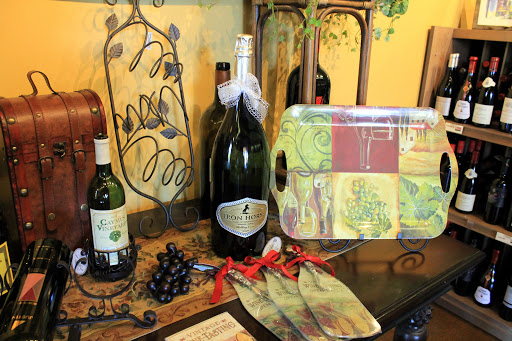 Wine Store «Salt Creek Wine Co», reviews and photos, 30100 Town Center Dr B-2, Laguna Niguel, CA 92677, USA