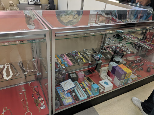 Thrift Store «Savers», reviews and photos