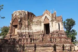 Wat Chula Manee, Ancient Temple Ruins - Rebuilt image