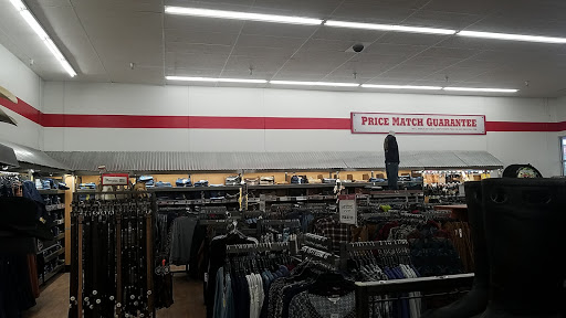 Home Improvement Store «Tractor Supply Co.», reviews and photos, 4377 Genesee Valley Plaza Rd, Geneseo, NY 14454, USA