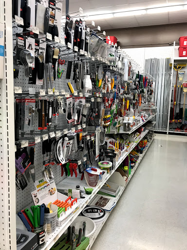 Lawn Mower Repair Service «Ace Hardware Uintah Gardens», reviews and photos, 1830 W Uintah St, Colorado Springs, CO 80904, USA