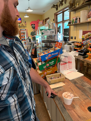 Unadilla Store, 13329 Unadilla Rd, Gregory, MI 48137, USA, 