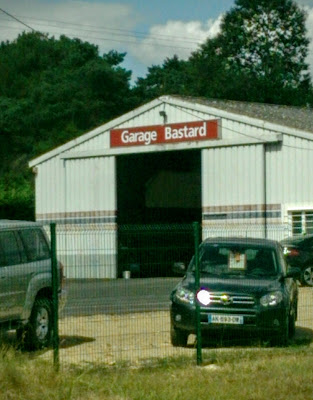 Garage Bastard à Abilly