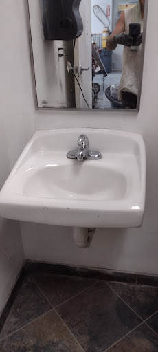 Auto Body Shop «Service King Collision Repair of Stafford», reviews and photos, 525 Garrisonville Rd, Stafford, VA 22554, USA