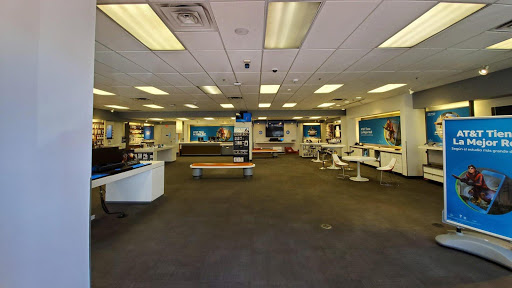 Cell Phone Store «AT&T», reviews and photos, 1601 Washington Ave, Miami Beach, FL 33139, USA