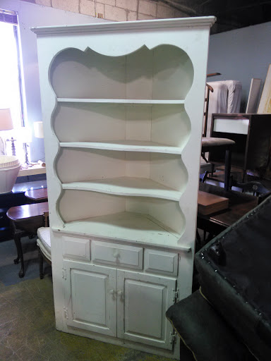 Thrift Store «Hidden Treasures Thrift Store», reviews and photos, 2200 NW 9th Ave, Wilton Manors, FL 33311, USA