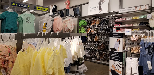 Clothing Store «Old Navy», reviews and photos, 4037 Factoria Blvd SE, Bellevue, WA 98006, USA