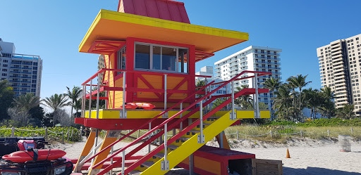 Liquor Store «Riviera Liquors», reviews and photos, 2401 Collins Ave # C1, Miami, FL 33140, USA