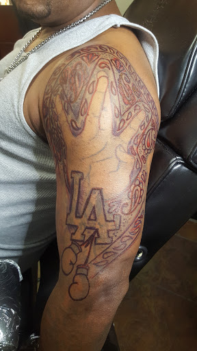 Tattoo Shop «Artistic Encounter», reviews and photos, 3920 Rosemeade Pkwy #170, Dallas, TX 75287, USA