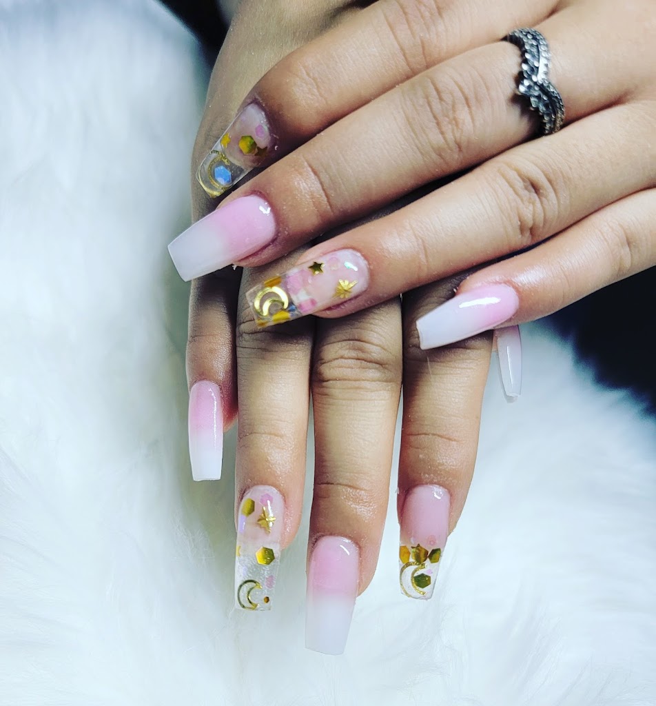 Alejandra Nails 17522