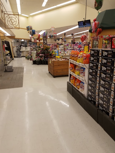 Grocery Store «Jewel-Osco», reviews and photos, 217 W Irving Park Rd, Streamwood, IL 60107, USA