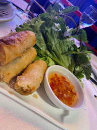 Photo n°90 de Dragons Elysées龙城酒楼 à Paris ()