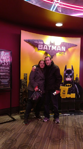 Movie Theater «Regal Cinemas Quaker Crossing 18», reviews and photos, 3450 Amelia Drive, Orchard Park, NY 14127, USA