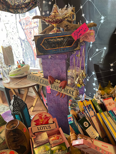 Explore lightning bug tattoo ideas, creative tattoo ideas in Seaside, available at Five Star Henna