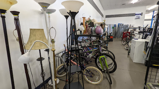 Thrift Store «Cotton & Greenway Goodwill Retail Store & Donation Center», reviews and photos, 15190 N Cotton Ln, Surprise, AZ 85388, USA