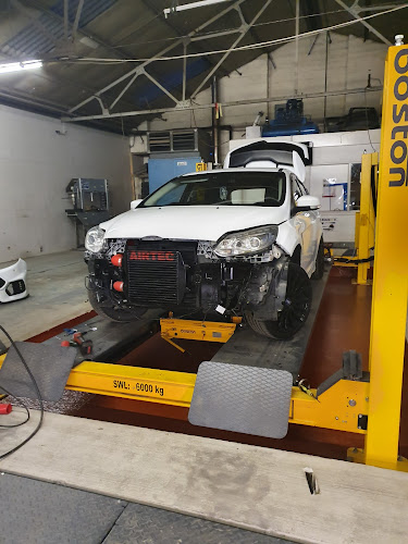 Reviews of Harriden AutoCentre in Hull - Auto repair shop