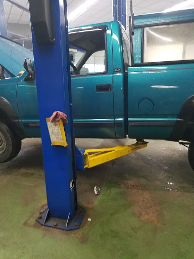 Auto Repair Shop «Saif Auto Services Inc», reviews and photos, 5316 Portage Rd, Portage, MI 49002, USA