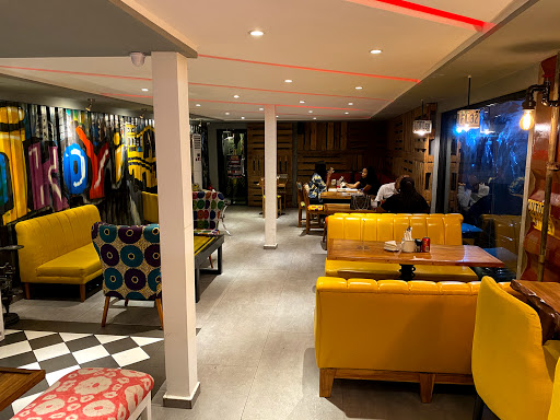 Danfo Bistro, 2 Alexander Rd, Ikoyi, Lagos, Nigeria, Bar  and  Grill, state Lagos