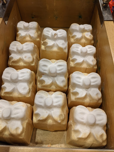 Cosmetics Store «Lush Cosmetics», reviews and photos, 3915 W 50th St, Edina, MN 55424, USA