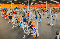 Crunch Fitness - Simi Valley - Photo 9 - Car repair in Simi Valley, CA, Thousand Oaks