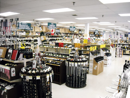 Wine Store «Lake Fine Wines», reviews and photos, 299 Hawkins Ave #2, Ronkonkoma, NY 11779, USA