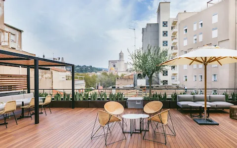 Hotels Ultonia Girona image