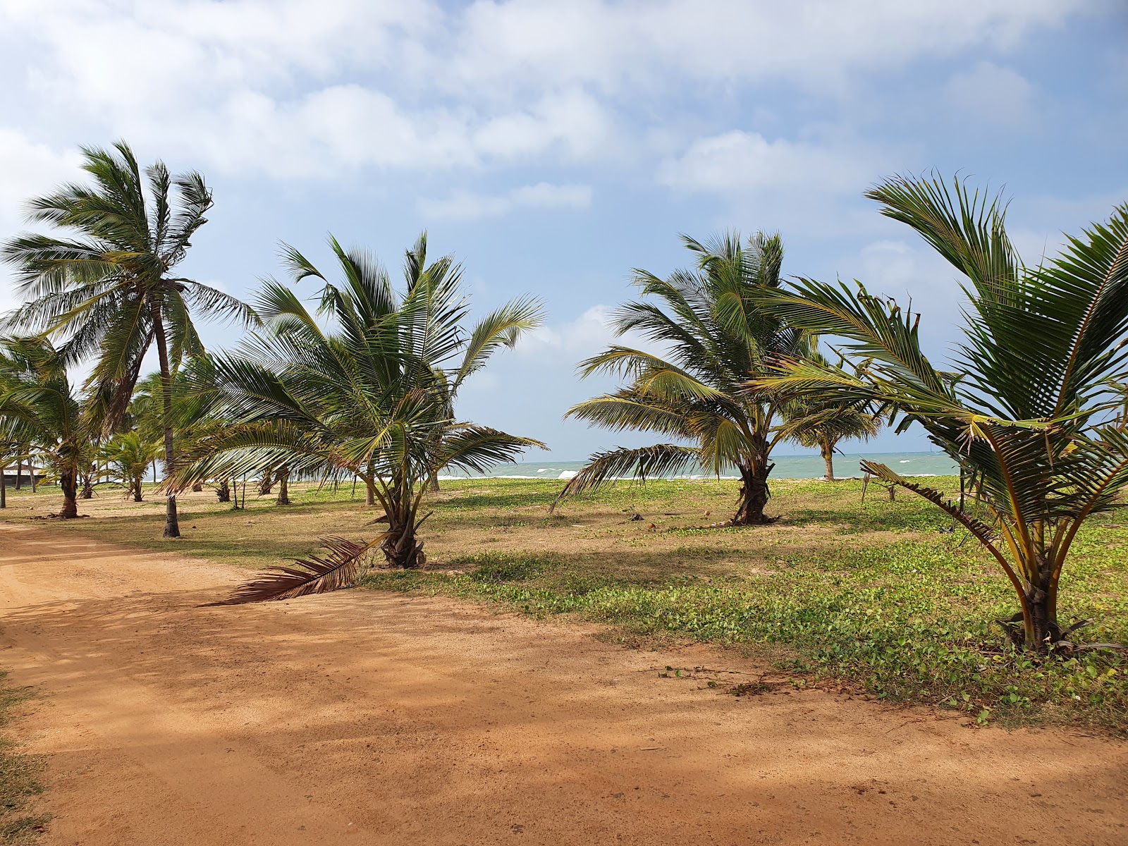 Foto von Karaiyamullivaikkal Beach - beliebter Ort unter Entspannungskennern