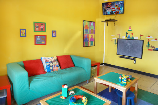 Toy Store «Bricks & Minifigs San Antonio», reviews and photos, 12415 Bandera Rd #212, Helotes, TX 78023, USA