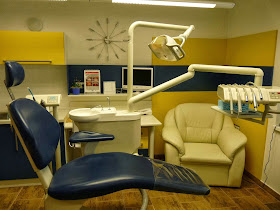 ICHTOS, zubní ambulance, zubní implantáty, zubní hygiena