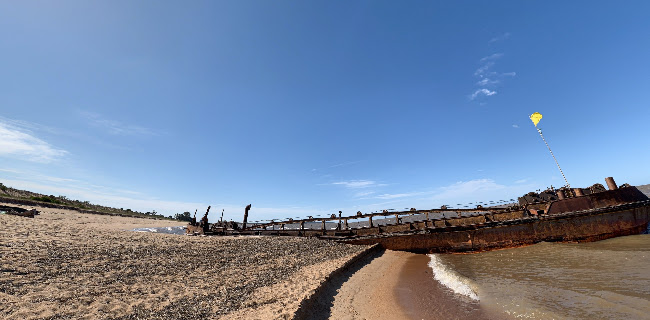 Opiniones de Playa Agreste de los Piamonteses en Juan Lacaze - Aparcamiento