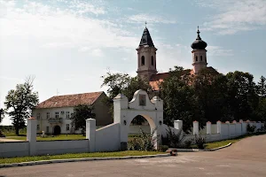 Fenek Monastery image