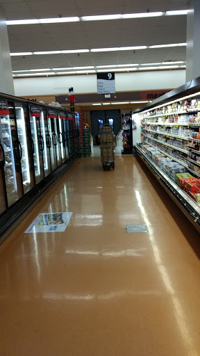 Grocery Store «Jewel-Osco», reviews and photos, 2540 US-30, Oswego, IL 60543, USA
