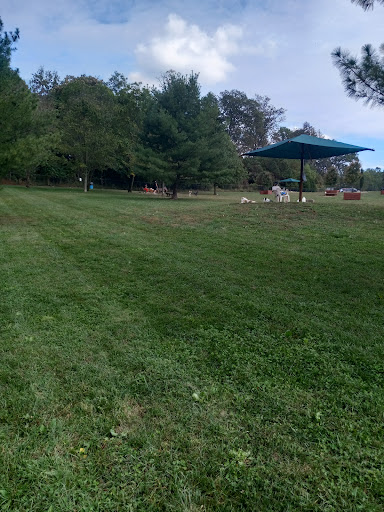 Dog Park «Worthington Off Leash Dog Park», reviews and photos, 8170 Hillsborough Rd, Ellicott City, MD 21043, USA
