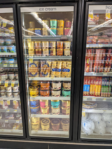 Drug Store «Walgreens», reviews and photos, 10320 Main Street, Fairfax, VA 22030, USA