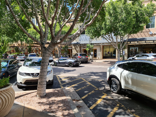 Shopping Mall «Kierland Commons», reviews and photos, 15205 N Kierland Blvd #150, Scottsdale, AZ 85254, USA