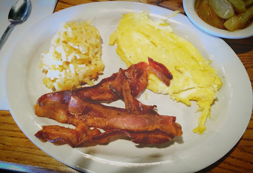 American Restaurant «Cracker Barrel Old Country Store», reviews and photos, 19550 Coastal Hwy, Rehoboth Beach, DE 19971, USA