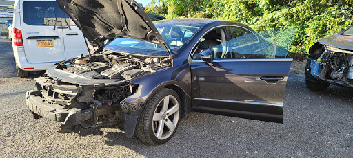 Auto Body Shop «A & B Collision Center», reviews and photos, 65 Hannah St, Staten Island, NY 10301, USA