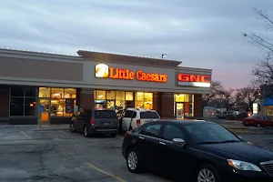 Little Caesars Pizza image